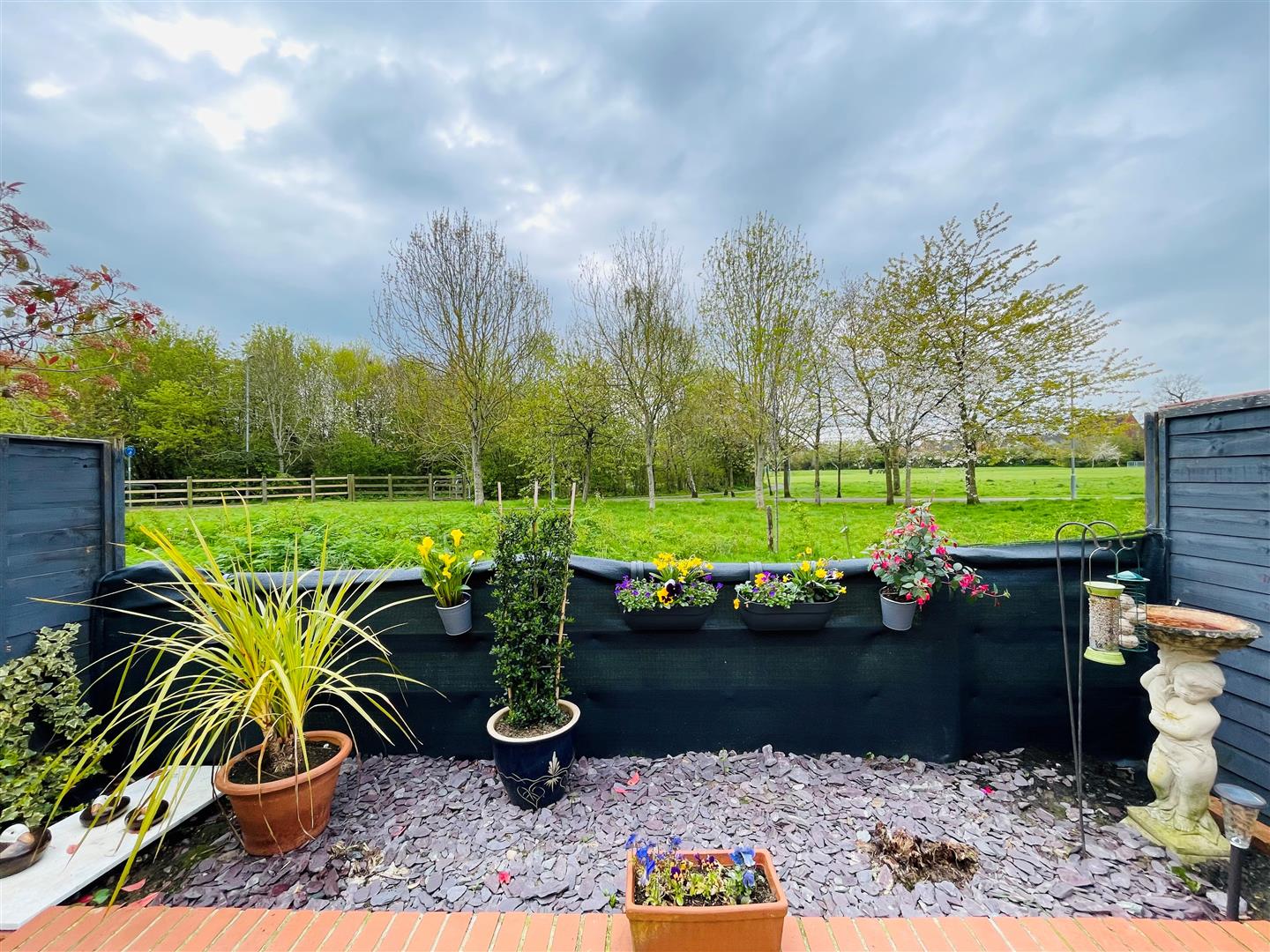 Kittyhawk Close, Bowerhill, Melksham Lock and Key